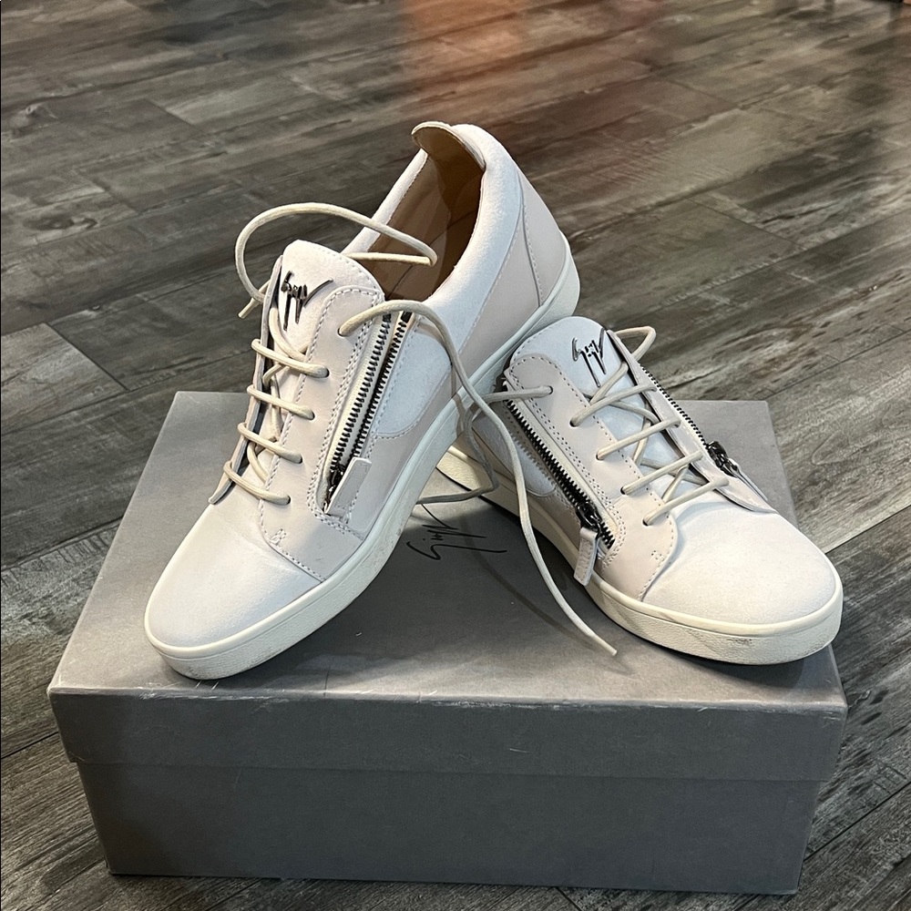 Giuseppe Zanotti White Espadrilles with Zipper Detail